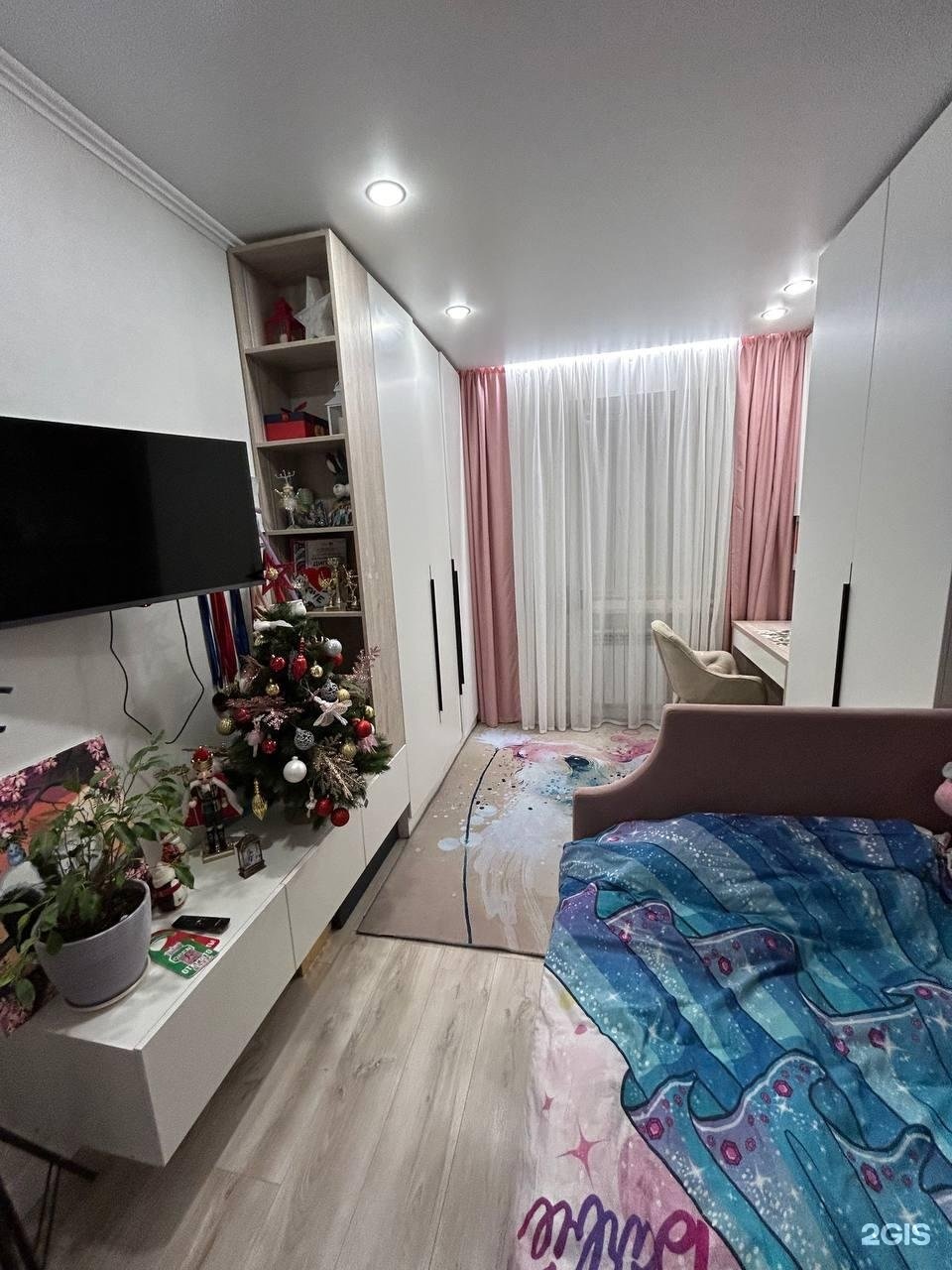 Подвесная система хранения в детскую под заказ